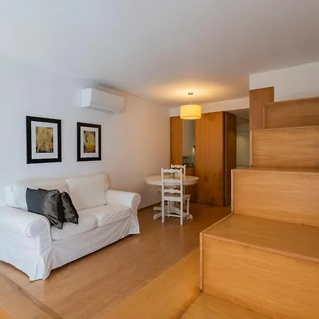 Modern 2-bedroom Near Cathedral Appartement *